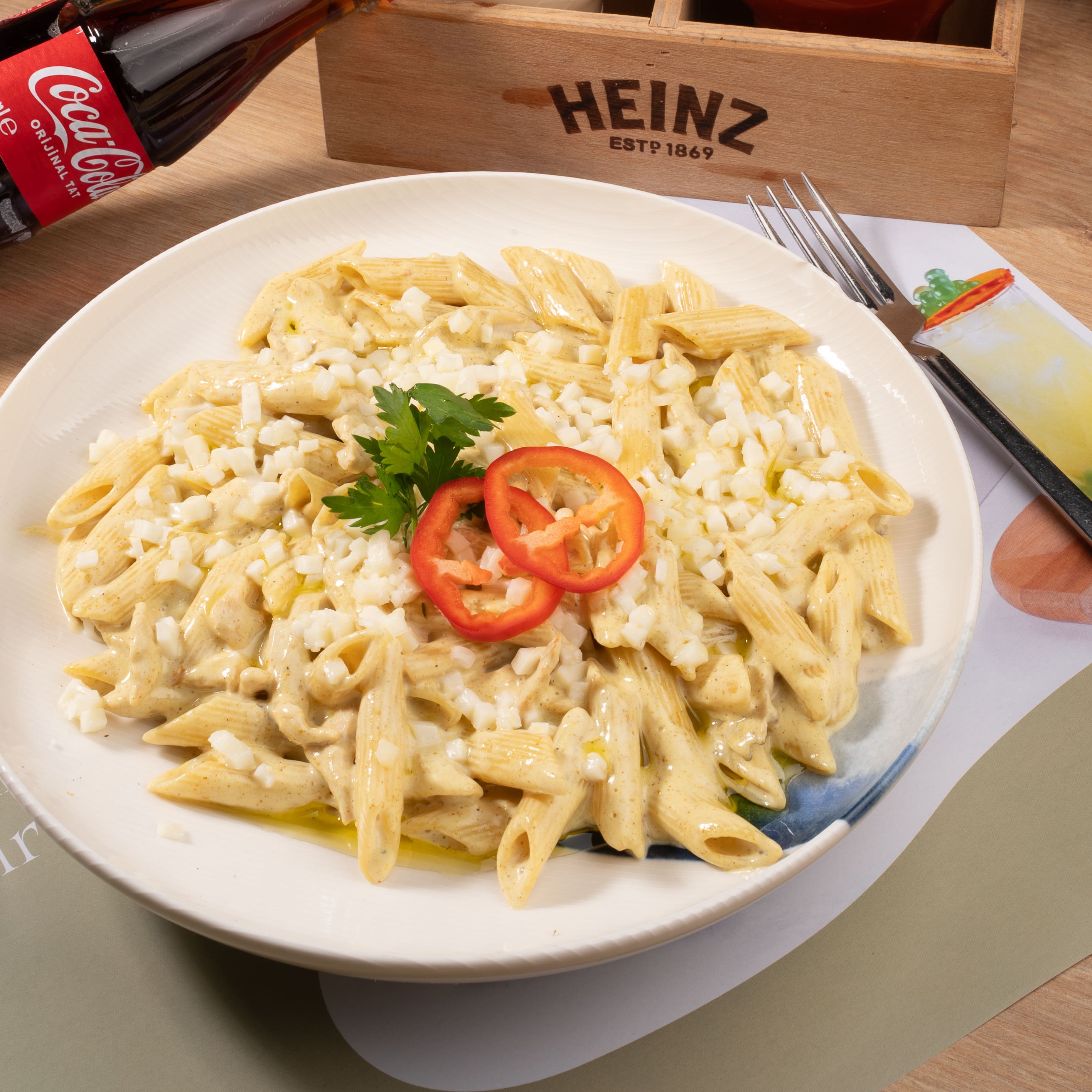 Köri Soslu  Penne