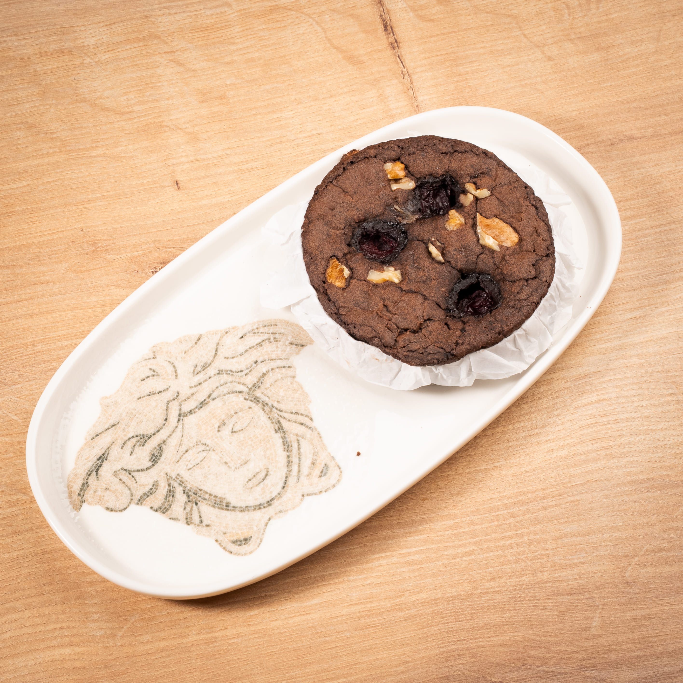 Cevizli Vişneli Brownie